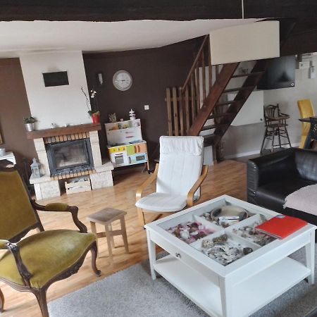 Vila Maison Du Clocher Le Planquay Exteriér fotografie